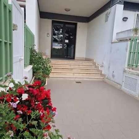 Lacasamare Apartment *